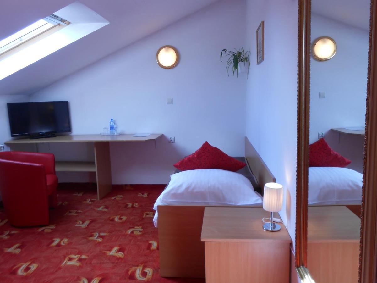 Hotel As เบียวา พอดลาสกา ห้อง รูปภาพ