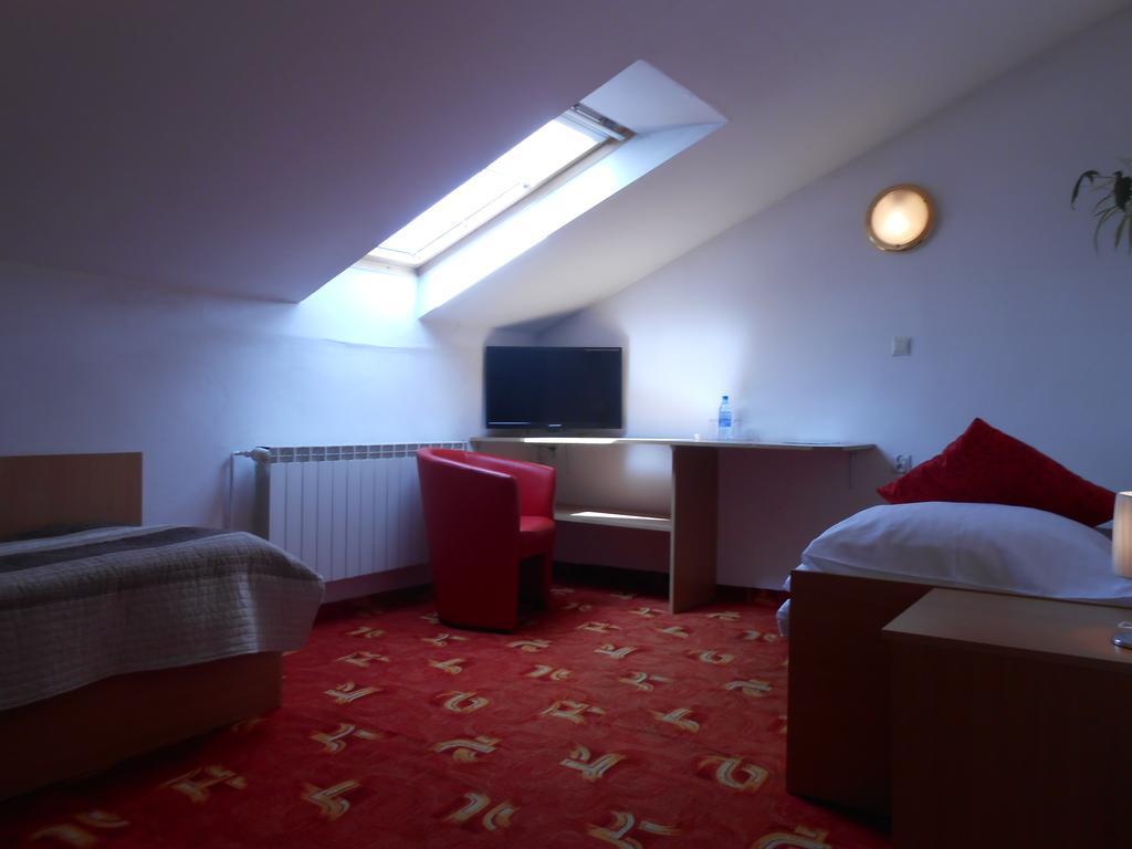 Hotel As เบียวา พอดลาสกา ห้อง รูปภาพ